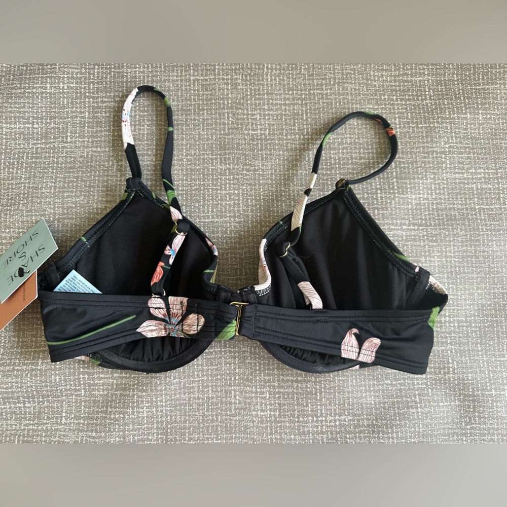Shade & Shore Black Floral Bikini top Size 34C Removable pads - Picture 2 of 10